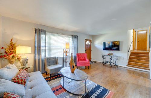 New Castle House | 5 Mi to Trussville Birmingham Home with Balcony