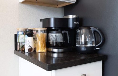 Redding House | 5 min to Bike Trails~Redding Retreat