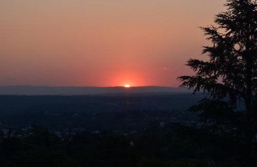 La Falda House | 5 Senderos