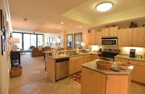 Dauphin Island Condo | 5 Star BeachAccommodations, Well Stocked, book now for 2025!