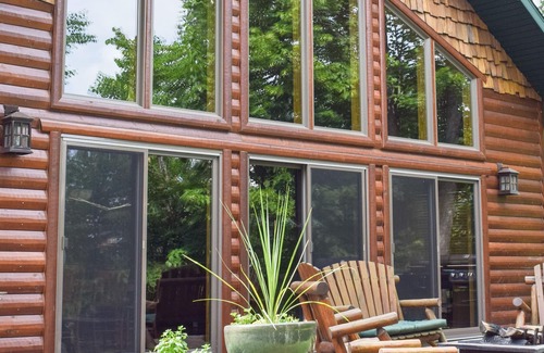 Aitkin Cabin | 5-Star Custom Home On Scenic Lake Near Mille Lacs. Pontoon boat included!