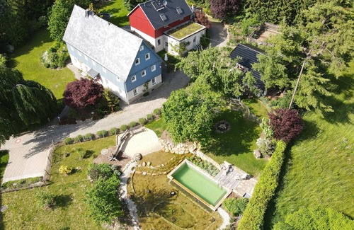 Oberrammenau Apartment | 5-star family idyll in a country house with natural pool and infrared cabin by the lake