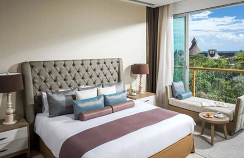 Ejidal Resort | 5 star resort. Private Beaches and pools with private pool for property.