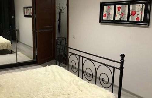 Kirovsk Apartment | 50 лет октября дом 33