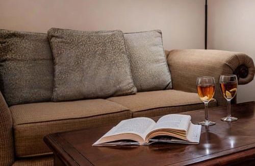 St. Augustine House | 5107-LP Ground Floor King Suite with kitchenette