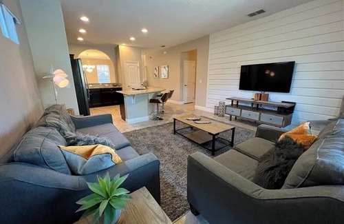 Loughman Cottage | 5180 Spectacular 5bd4ba- Private Pool&spa