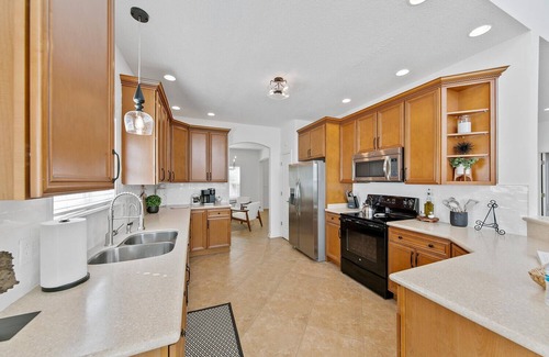 Seaview Park House | 5bd/4.5bth with beach access - TPC/Sawgrass/Mayo/PVIC - close to everything!