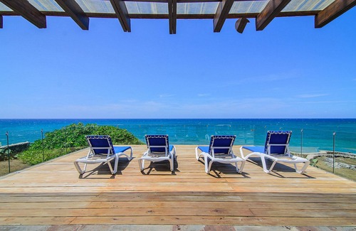 Sosua Apartment | 5BD top-floor beachfront penthouse with amazing sea views! Families only