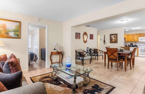 Highland Garden House | 5BR Family Oasis w/Pool, Near Beach & Downtown