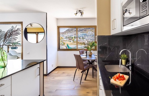 Puerto Rico Apartment | 5min walk from the beach! Modern renovated apartment with pool. CASA LOLA