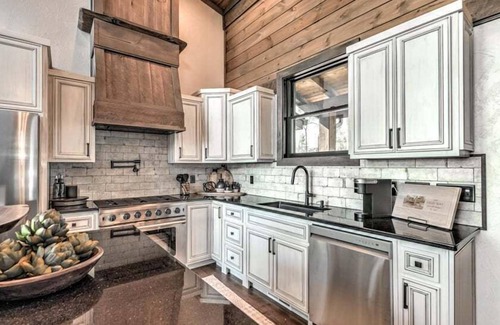 Epworth Cabin | 6 Acre Summit - 1 of a Kind - Luxury Retreat - On 6 Acres - MTN Views + Trout-Stocked Creek