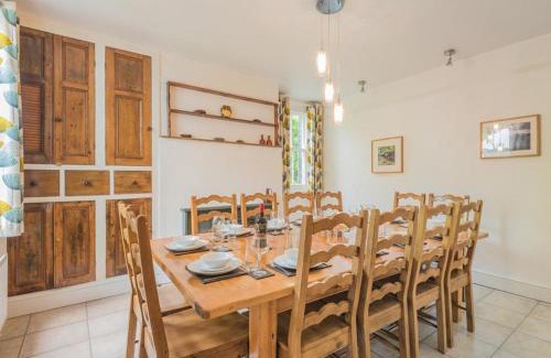 Braithwaite House | 6 Bed in Braithwaite SZ044