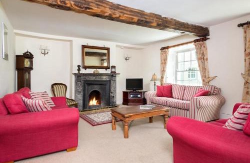 Lamplugh House | 6 Bed in Lamplugh SZ327