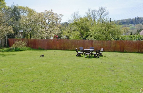 Lyme Regis Cottage | 6 bedroom accommodation in Uplyme, near Lyme Regis
