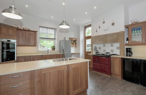 Carnforth Cottage | 6 bedroom accommodation in Near Kirkby Lonsdale