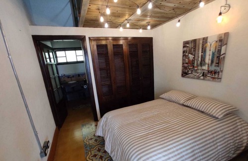 Envigado Villa | 6 Bedroom Villa, Heated Pool, GYM, Stunning City View, BACHELOR PARTY FRIENDLY.