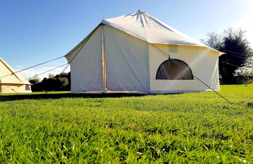 Saltburn-by-the-Sea Cabin | 6 Guests - Bell Tent - Wood Stove - Views