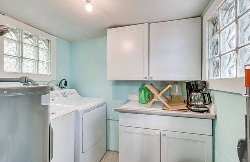 Ruskin House | 6 Mi to Beach: Riverfront Home in Ruskin!