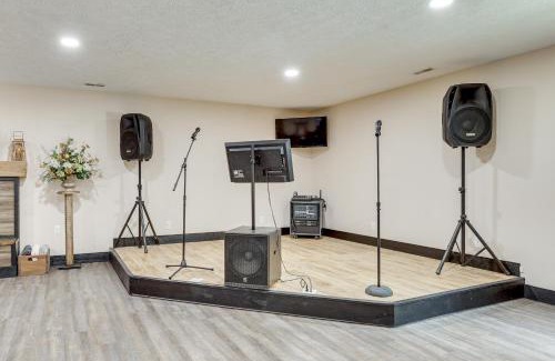 Dover House | 6 Mi to Main Street Dog-Friendly Home in Dover!