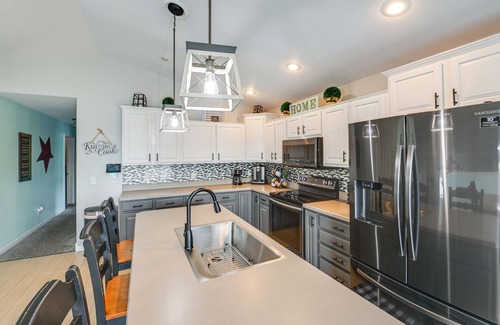 Billings House | 6 Mi to ZooMontana: Family Home w/Fenced Yard