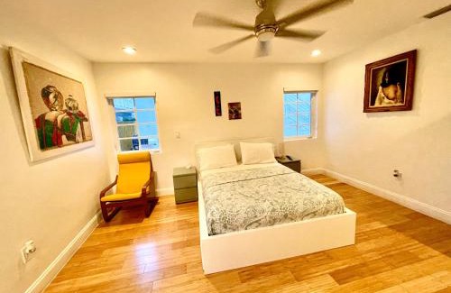 Flamingo/Lummus House | 60 Guests Luxury South Beach Private Estate