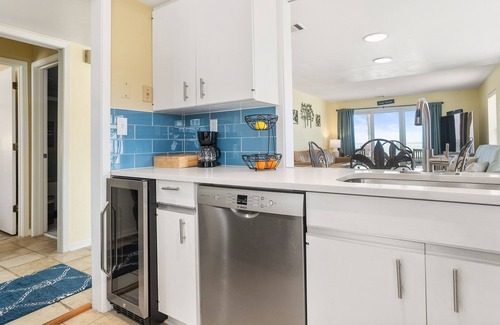 Saint Helena Island Condo | 622 New Haven - New to VRBO! Resort Access Included!