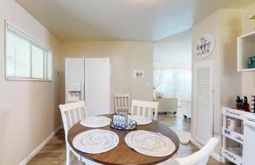 Fox Island House | 68 m² House ∙ 2 bedrooms ∙ 4 guests