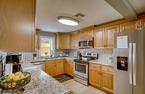 Vero Beach House | 6BR Family Compound |Game Room|2mi to Wabaso Beach