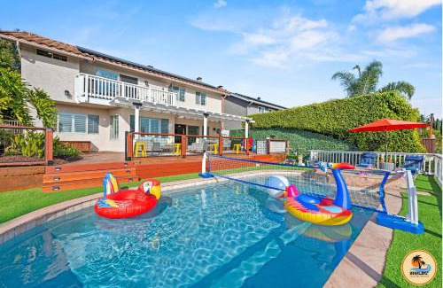 Tierrasanta House | 6BR San Diego Escape Pool Spa and Sunset View