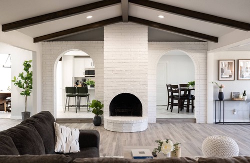 Central Oklahoma City House | 6MIN TO WILL ROGERS AIRPORT | HOT TUB | GAME ROOM | POOL TABLE