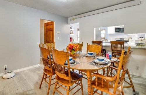 Dayton House | 7 Mi to Bighorn Natl Forest Dog-Friendly Home