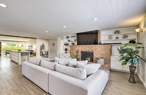 Camelback East House | 7 Mi to Downtown Phoenix Home with Pool and Foosball!