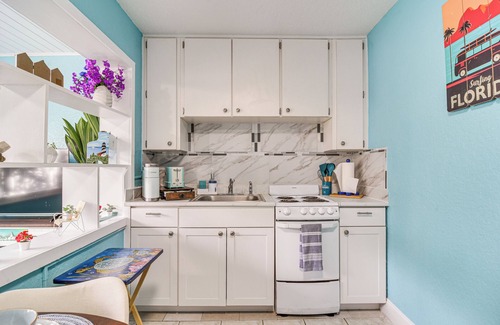 St. Pete Beach Apartment | 7 Mi to Dtwn: Cozy Studio in St Pete Beach!