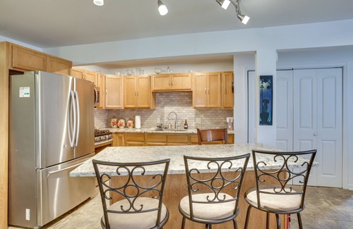 Pines Village House | 7 Mi to French Quarter: NOLA Abode w/Home Theater