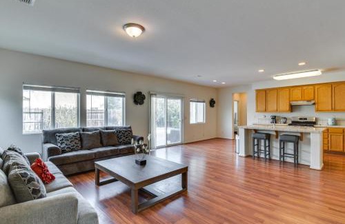 Merced House | 7 Mi to Lake Yosemite Family Home with Fenced Yard