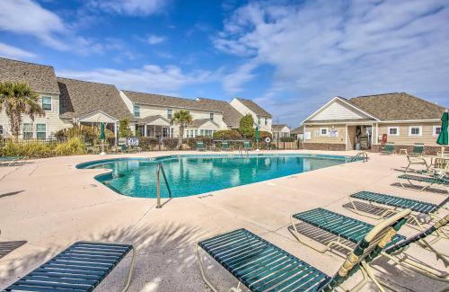 Carolina Forest Apartment | 7 Mi to Myrtle Beach Boardwalk Condo with Balcony!