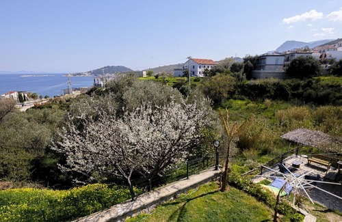 Karaburun House | 70 m2 apartment located 200 meters from the sea,offering a magnificent view