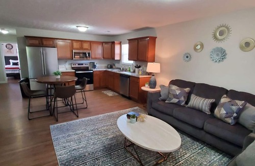 Middletown House | 708 Diamond Loop · 708 diamond loop new listing