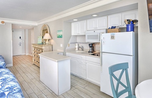 Ortona Park Condo | 712 Oceanfront- Private Balcony - Pools Closed