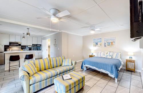 Perdido Key Coves One Apartment | 7213 Flood Reef - Unit 2