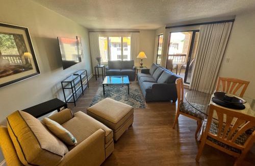 Shelter Cove House | 7324 Harbourside III Villas