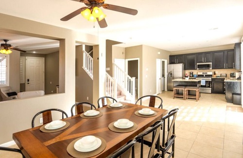 Summerlin House | 7ppl 4Qu2twins POOL/SPA Pets Pay kids ok Summerlin