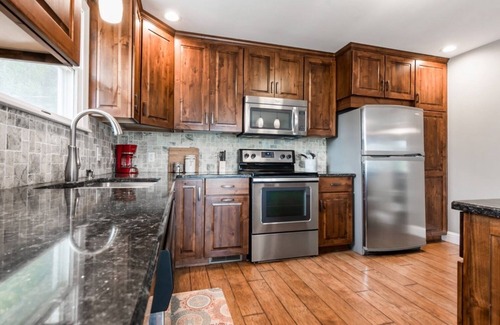 Hermann House | 7th Heaven Guesthouse