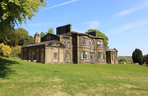 South Crossland House | 8 Bed in Holmfirth 72814