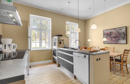 Kvaerndrup House | 8 bedroom beautiful home in Kværndrup