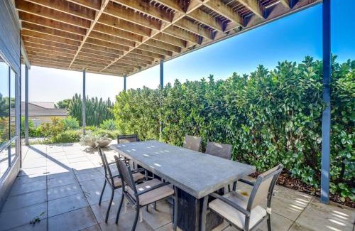 Encounter Bay House | 8 Davies St Encounter Bay - No Linen Included - Wi-Fi - Sea Views