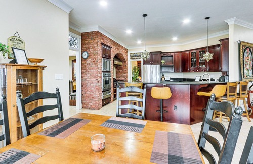 Gettysburg House | 8 Mi to Dtwn: Expansive Estate in Gettysburg!