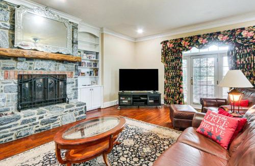 Gettysburg House | 8 Mi to Dtwn Expansive Estate in Gettysburg!