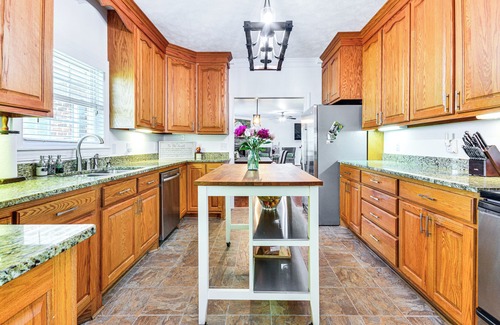 Pilot Mountain House | 8 Mi to Dtwn Mt Airy: Mtn-View North Carolina Home