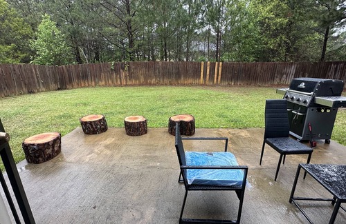 Fort Benning House | 8 min. to Fort Moore! relaxing & cozy